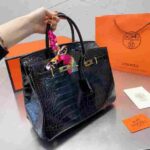 Hermes Birkin Black Shiny Porosus Crocodile Bag - Image 2