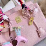 Hermès Birkin Bag Togo Light Pink Gold Hardware - Image 6