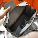 Hermès Birkin 25 Gris Perle Togo Gold Hardware Bag - Image 3