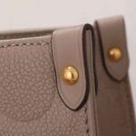 Louis Vuitton Onthego MM Empreinte Tourterelle Beige Tote Bag - Image 2