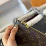 Louis Vuitton Neverfull MM Teddy Monogram Shearling Black Bag - Image 2