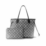 Louis Vuitton Neverfull MM Monogram Canvas Tote Bag