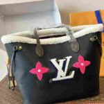 Louis Vuitton Neverfull MM Teddy Monogram Shearling Black Bag - Image 3