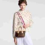 Louis Vuitton Neverfull MM Monogram Canvas Tote Bag - Image 5