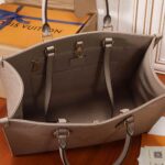 Louis Vuitton Onthego MM Empreinte Tourterelle Beige Tote Bag - Image 4