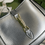 Gucci Jackie 1961 Mini Bag Silver Metallic Leather - Image 10