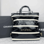 Chanel 22 Shiny Leather Backpack Black & White - Image 7