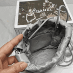 Chanel 22 Mini Shiny Leather Handbag Light Gray - Image 4