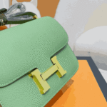 Hermès Constance 18 Epsom Leather Handbag Vert Criquet - Image 3