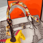 Hermès Kelly Himalaya Blanc Luxury Handbag - Image 2