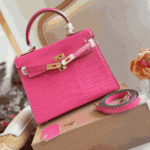Hermès Kelly 25 Alligator Leather Handbag Pink - Image 3