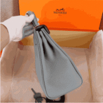 Hermès Kelly 25 Togo Leather Handbag Gris Mouette Grey - Image 7