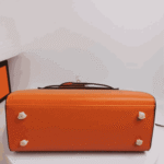 Hermès Kelly 25 Togo Leather Handbag Orange - Image 6