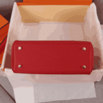 Hermès Kelly 25 Togo Leather Handbag Rouge Casaque - Image 5