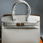 Hermès Kelly 30 Luxury Leather Handbag Off-White - Image 4
