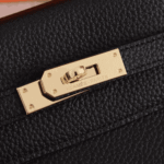 Hermès Kelly 25 Togo Leather Handbag Black - Image 5