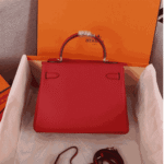 Hermès Kelly 25 Togo Leather Handbag Rouge Casaque - Image 6