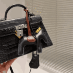 Hermès Mini Kelly Matte Alligator Leather Handbag Black - Image 2