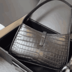 Saint Laurent Le 5 À 7 Crocodile-Embossed Leather Hobo Bag Black - Image 3