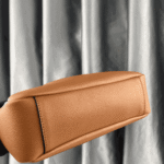 Saint Laurent Le 5 À 7 Supple Large Orange Leather Shoulder Bag - Image 7