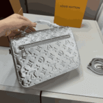 Louis Vuitton Pochette Métis Bag Monogram Miroir Silver - Image 5