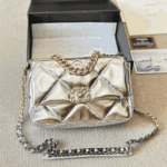 Chanel 19 Flap Bag Metallic Silver - Image 2