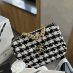 Chanel 19 Bag Tweed Beige & Black - Image 6