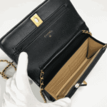 Chanel Classic Wallet On Chain Black - Image 4