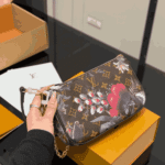 Louis Vuitton Pochette Accessoires Monogram Ebene - Image 2