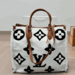 Louis Vuitton Monogram Giant Teddy OnTheGo White - Image 2