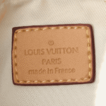 Louis Vuitton Hills Pochette Shearling White - Image 5