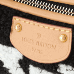 Louis Vuitton Hills Pochette Shearling Black - Image 4