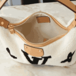 Louis Vuitton Hills Pochette Shearling White - Image 4