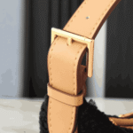 Louis Vuitton Hills Pochette Shearling Black - Image 7