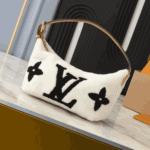 Louis Vuitton Hills Pochette Shearling White - Image 7