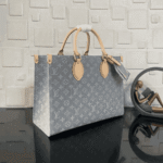 Louis Vuitton OnTheGo MM Bag Washed Gray - Image 3