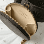 Louis Vuitton Multi Pochette Accessoires Khaki - Image 4
