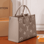 Louis Vuitton OnTheGo MM Beige Cream Leather Tote - Image 6