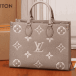 Louis Vuitton OnTheGo MM Beige Cream Leather Tote - Image 5