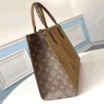 Louis Vuitton OnTheGo MM Monogram Brown - Image 4