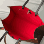 Louis Vuitton OnTheGo GM Monogram Tote - Image 9