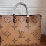 Louis Vuitton OnTheGo GM Monogram Tote - Image 11