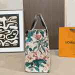 Louis Vuitton Onthego MM Monogram Canvas Dune - Image 3