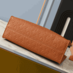 Louis Vuitton Onthego MM Cognac Brown Bag - Image 3