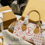 Louis Vuitton Onthego East West Coral - Image 3