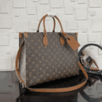 Louis Vuitton OnTheGo Organizer Bag Brown - Image 9