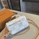 Louis Vuitton Pochette Métis East West Damier Light Blue - Image 2