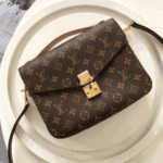 Louis Vuitton Pochette Métis Bag Monogram Canvas - Image 4