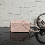 Louis Vuitton Pochette Métis East West Pink - Image 4