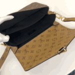 Louis Vuitton Pochette Métis Monogram Reverse Canvas Brown - Image 5